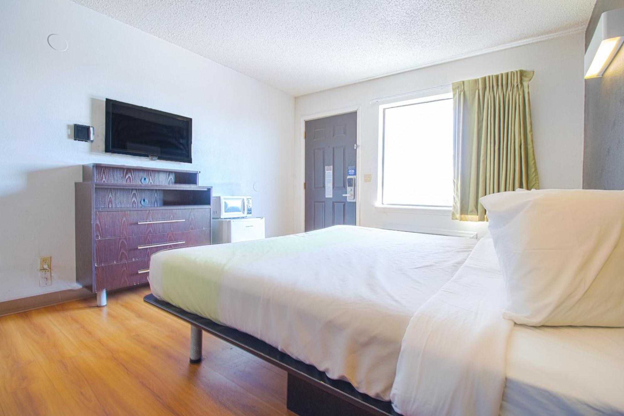 Studio Inn Extended Stay Oklahoma City Airport By Oyo Экстерьер фото
